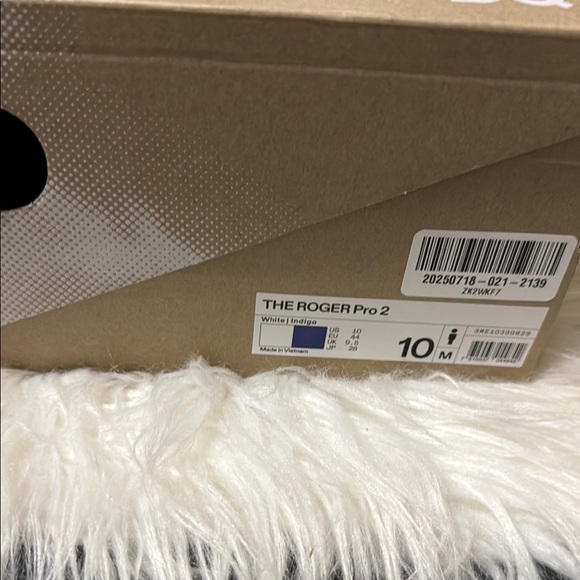 On Running The Roger Pro 2 - Picture 2 of 5